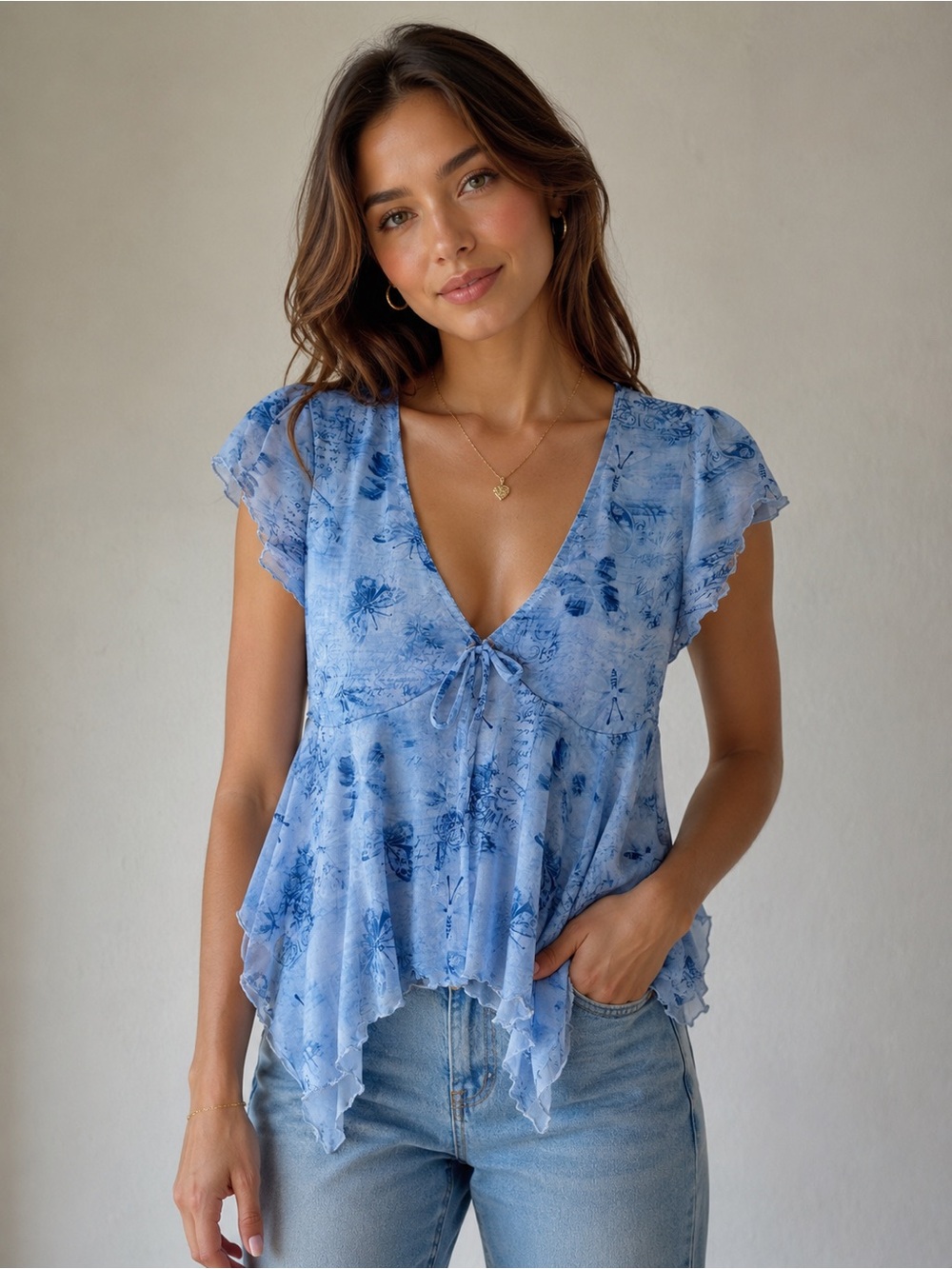 Madden Girl Blue Floral Tie-Front V-Neck Blouse
